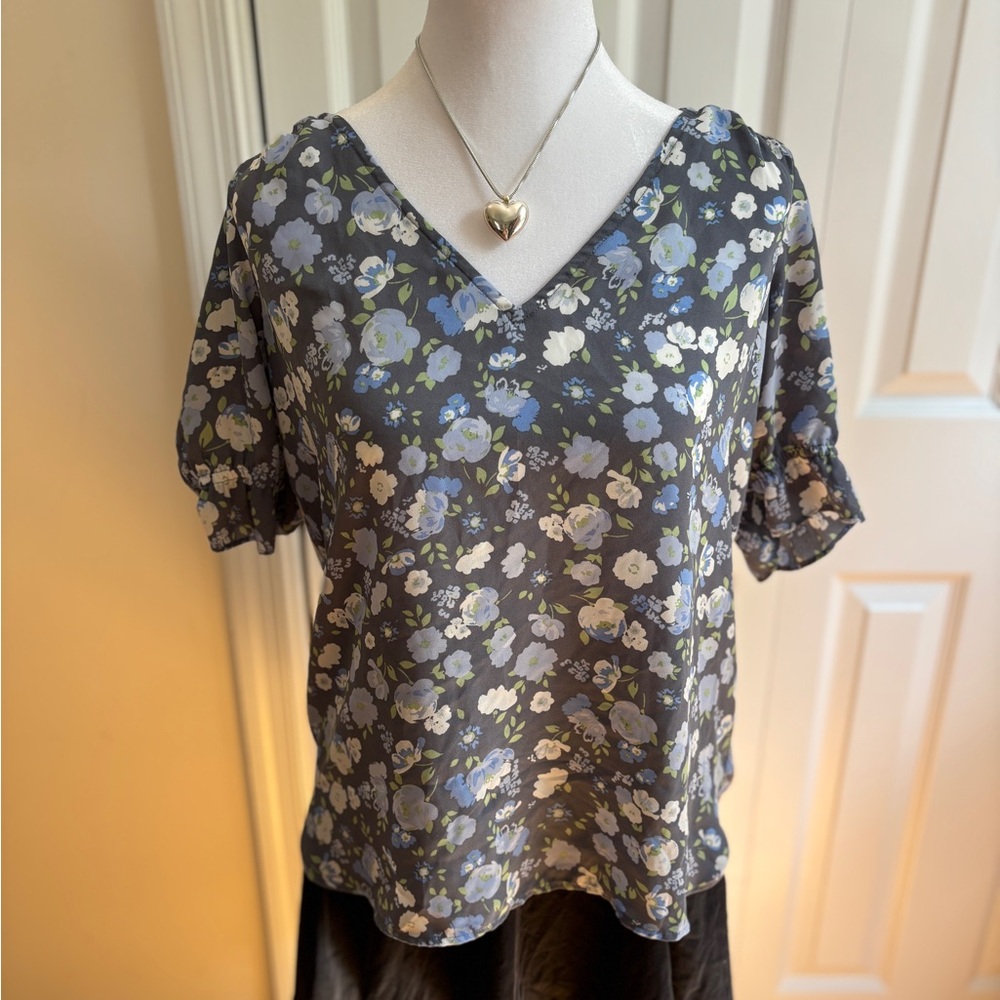 LOFT Floral V-Neck Blouse - Grey and Blue